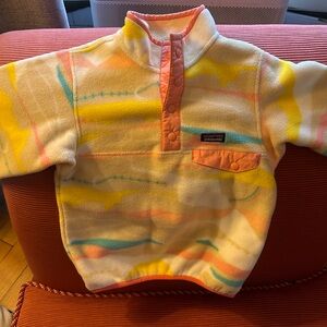 Patagonia kids pullover fleece.